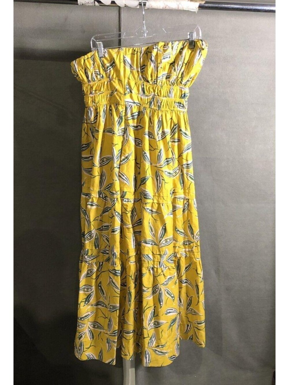 Anthropologie Women's Yellow Leaf Pattern Smocked Strapless Maxi Dress Sz M